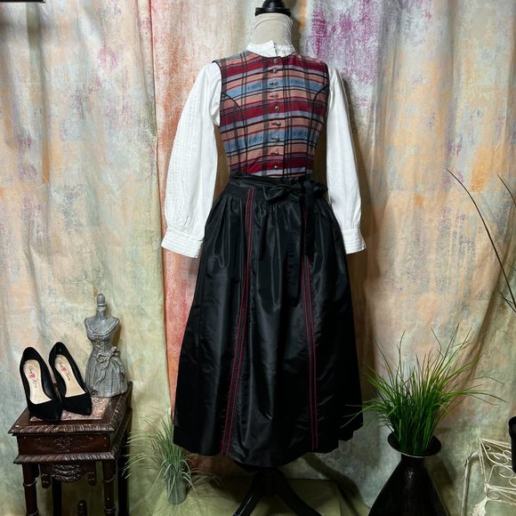 VTG๐ Isola Original traditional high-quality Austrian Dirndl w/ Blouse & Apron - Picture 3 of 16